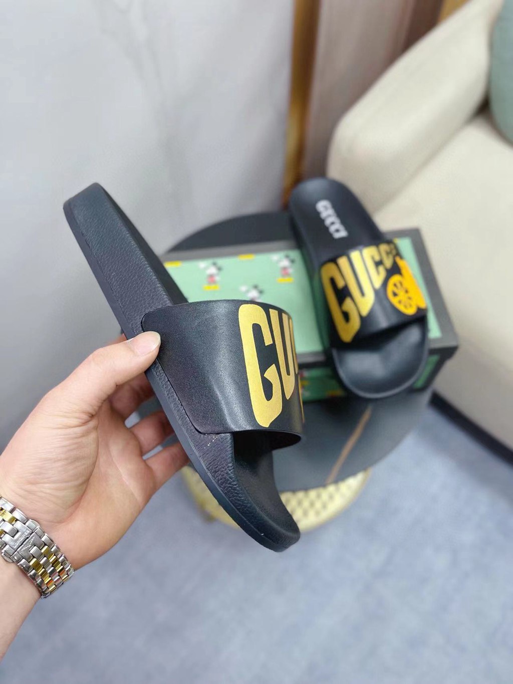 SANDALS